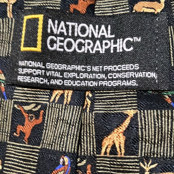National Geographic Silk Tie - Picture 4 of 5